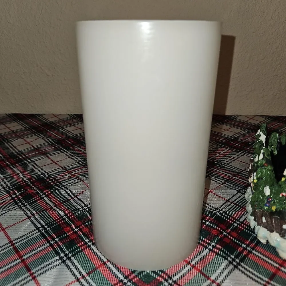 Christmas Themed Candle Holder with Scented Hurricane Lamp Candle